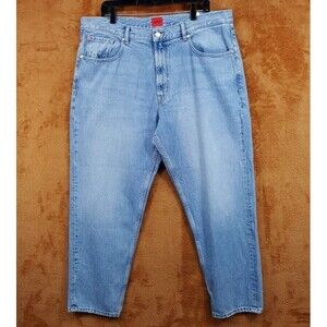 HUGO BOSS Jeans Mens Size 38x32 Blue Medium Wash Relaxed Tapered Leg 838 $158